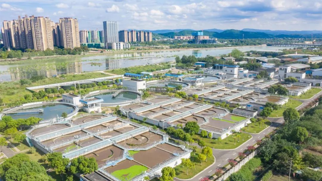 喜報(bào)！杰陽排水公司榮獲四川省水污染治理服務(wù)協(xié)會(huì)年度表彰！