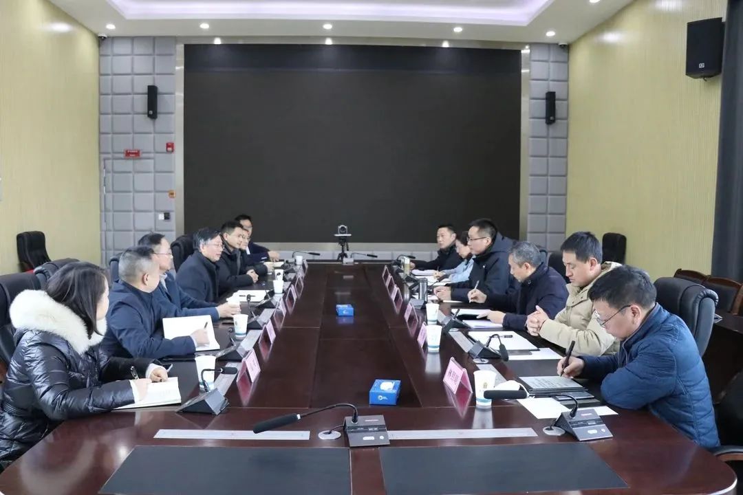 凝心聚力謀發(fā)展 攜手同心再出發(fā)——德陽發(fā)展集團與市住建局、市交通局、市國資委謀劃部署2023年工作
